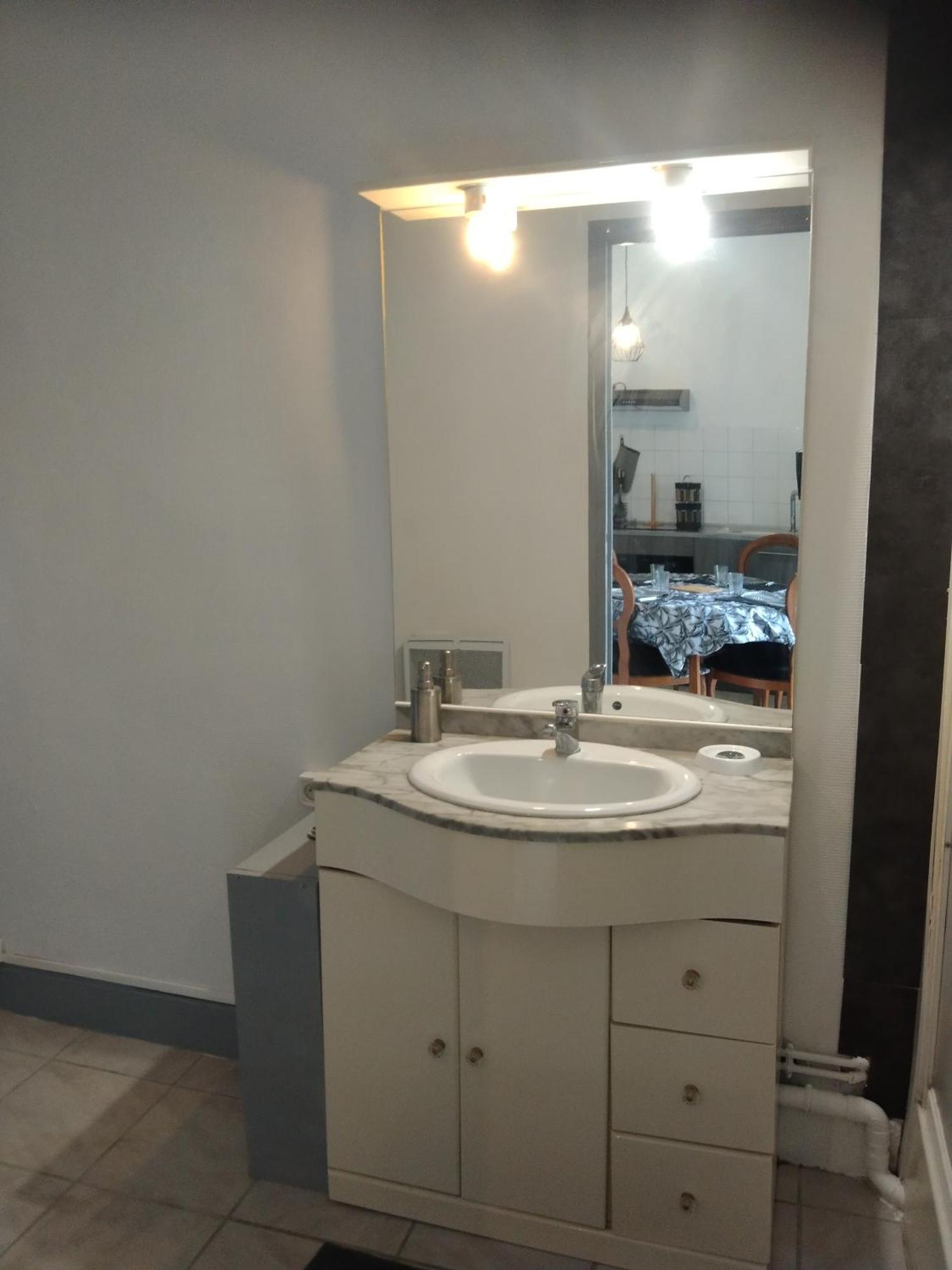 Saturne Apartment Fourchambault Bagian luar foto